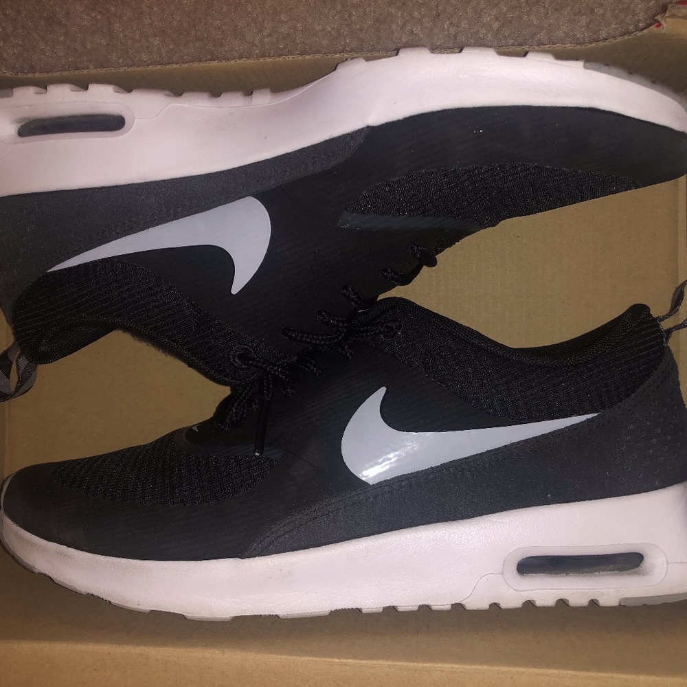 Nike air max thea